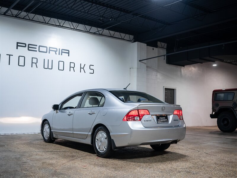 Used 2007 Honda Civic Hybrid Sedan image 4