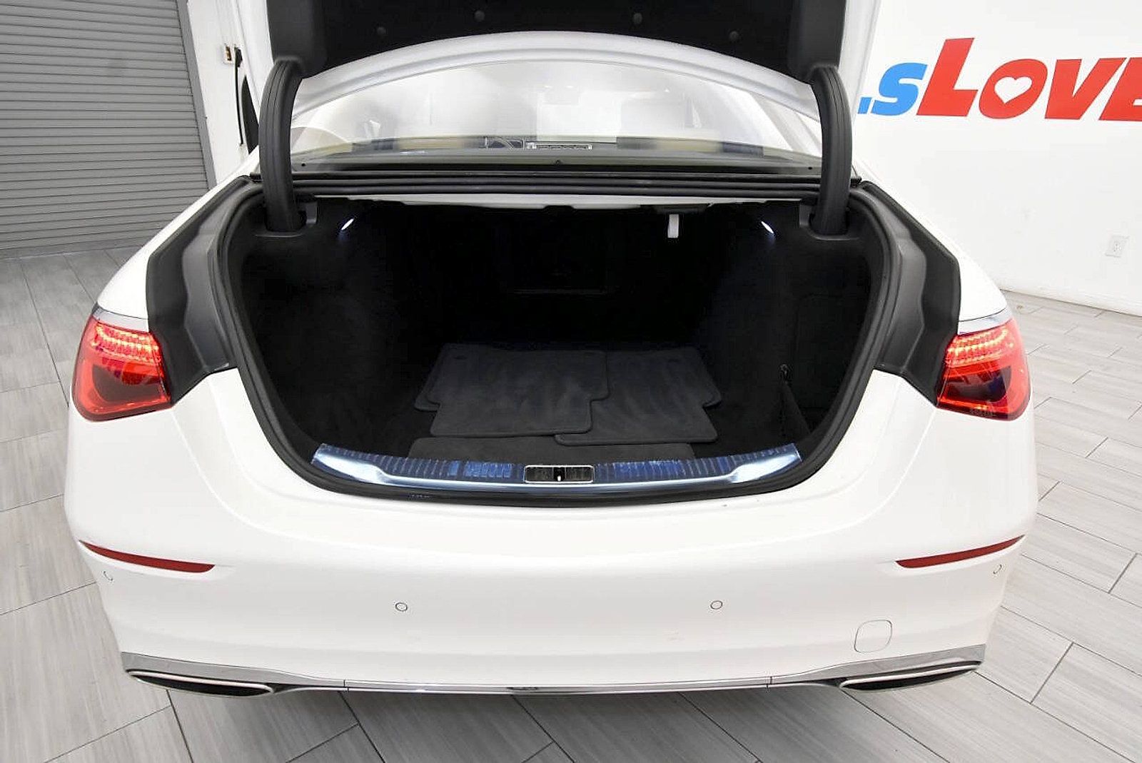 Used 2022 Mercedes-Benz S 500 4MATIC image 36