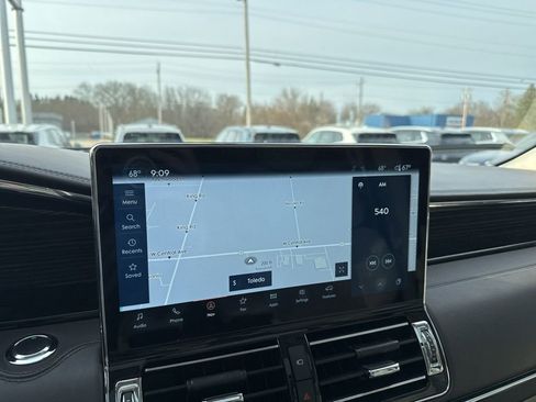 Used 2023 Lincoln Navigator L Black Label image 17