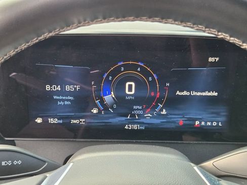 Used 2025 Chevrolet Traverse LT AWD/4WD image 31