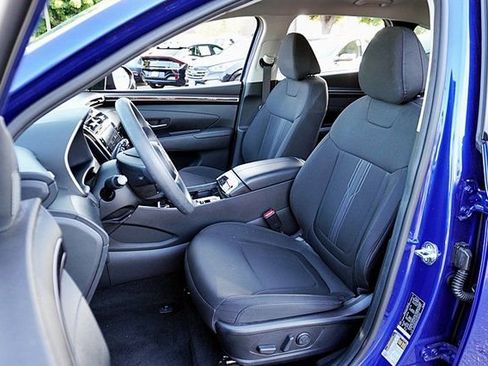 Certified 2023 Hyundai Tucson SEL FWD image 16