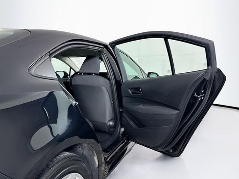 Used 2024 Toyota Corolla LE image 27