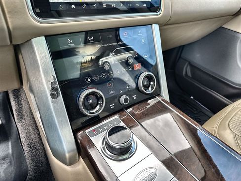 Used 2022 Land Rover Range Rover Westminster Edition image 27