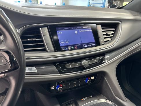 Used 2023 Buick Enclave Essence w/ Experience Buick Package AWD/4WD image 18
