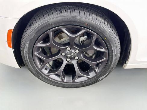 Used 2019 Chrysler 300 Touring w/ Sport Appearance Package RWD image 38