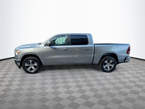 Used 2024 RAM 1500 Laramie AWD/4WD image 9