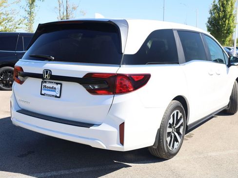 New 2026 Honda Odyssey EX-L image 6