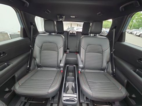 New 2026 Nissan Pathfinder Rock Creek w/ Rock Creek Premium Package AWD/4WD image 27