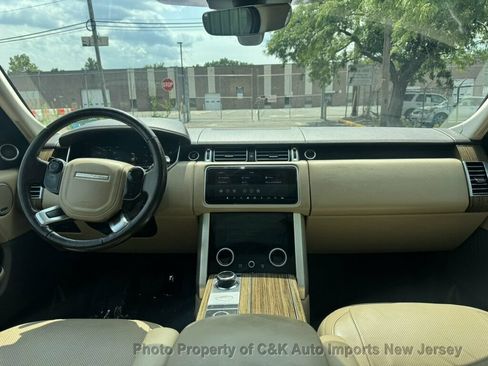 Used 2018 Land Rover Range Rover HSE AWD/4WD image 38