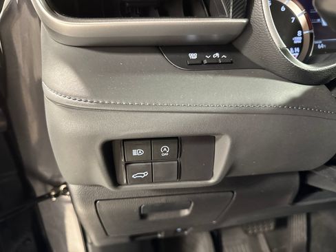 Used 2023 Toyota Highlander XSE AWD/4WD image 18
