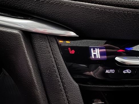 Certified 2024 Cadillac XT5 Premium Luxury image 25