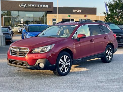 Used 2019 Subaru Outback 2.5i Limited AWD/4WD image 24