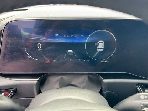Certified 2023 Kia Niro Wave w/ Wave Preserve Package FWD image 16