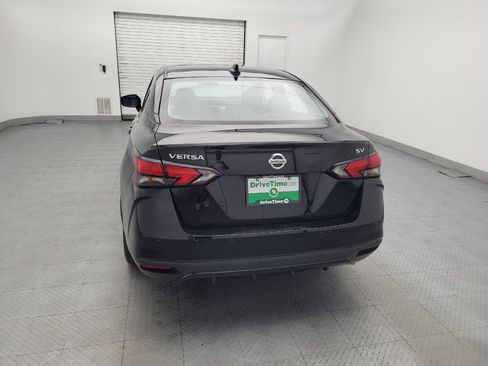 Used 2021 Nissan Versa SV FWD image 6