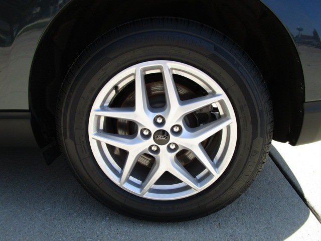 Used 2023 Ford Edge SEL w/ Convenience Package AWD/4WD image 10