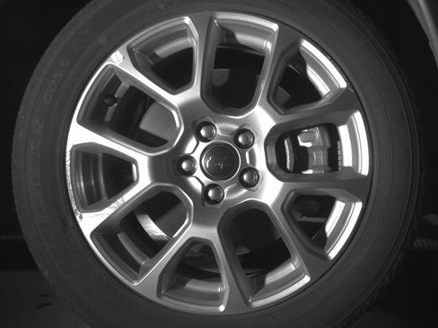 Used 2025 Jeep Compass Limited image 12