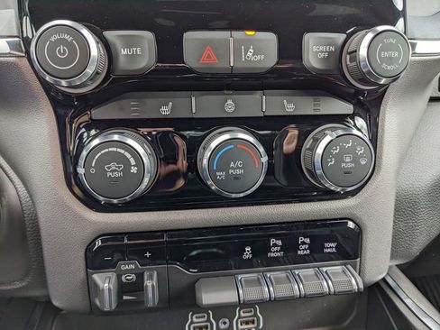 New 2026 RAM 1500 Big Horn AWD/4WD image 33