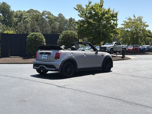 Used 2024 MINI Cooper S FWD image 3