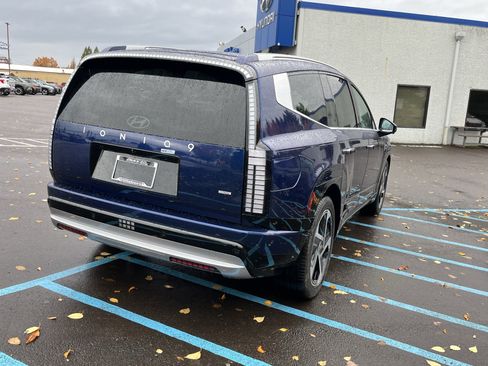 New 2026 Hyundai Ioniq 9 Limited image 5