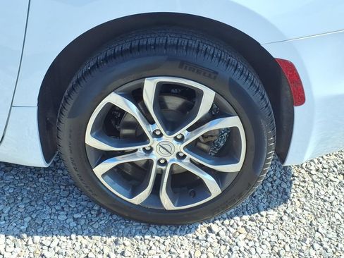 Used 2025 Chrysler Pacifica Pinnacle w/ Trailer Tow Group AWD/4WD image 16