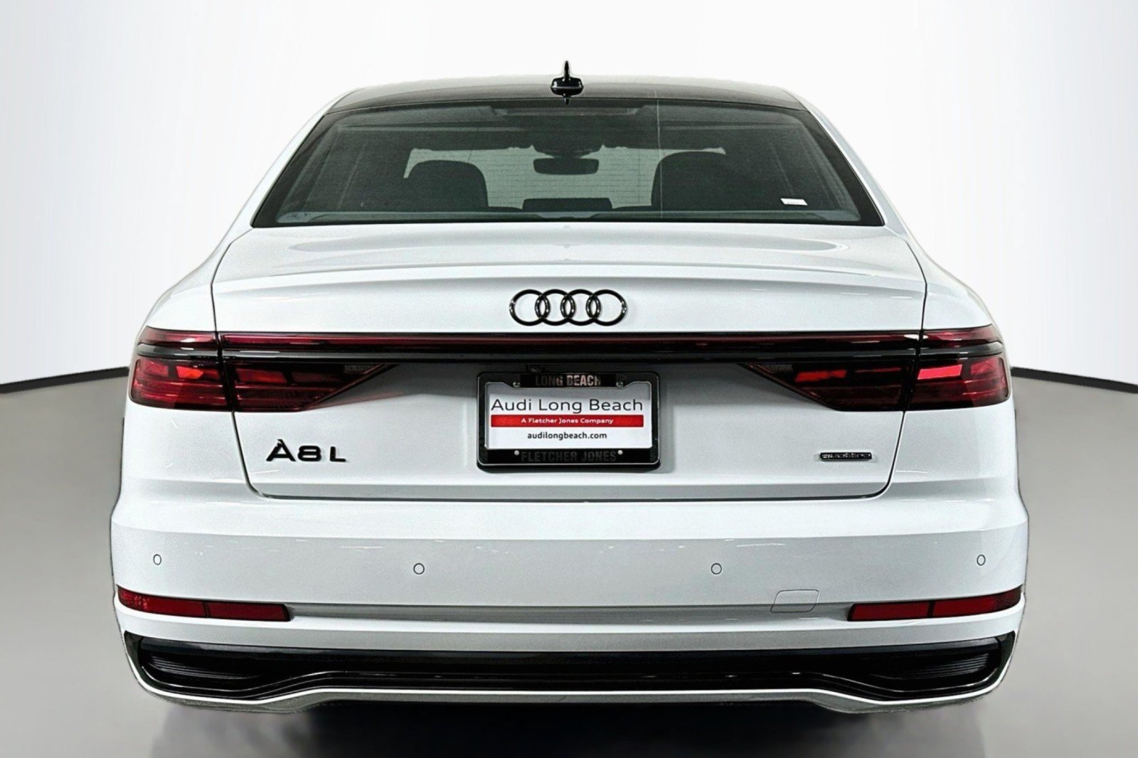 Used 2023 Audi A8 L 3.0T w/ Comfort Plus Package AWD/4WD image 3