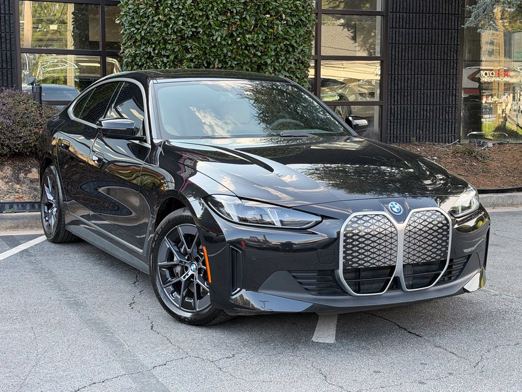 Used 2025 BMW i4 eDrive40 RWD image 7