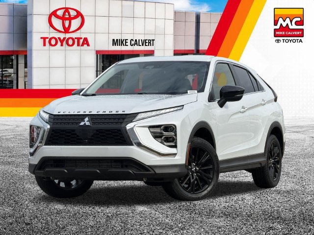 Used 2024 Mitsubishi Eclipse Cross LE AWD/4WD image 2