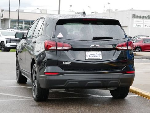 Used 2024 Chevrolet Equinox LS w/ LS Convenience Package AWD/4WD image 6