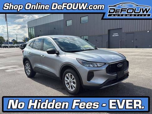 Used 2024 Ford Escape Active AWD/4WD image 1
