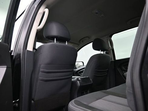 Used 2021 Nissan Titan SV w/ SV Convenience Package image 23