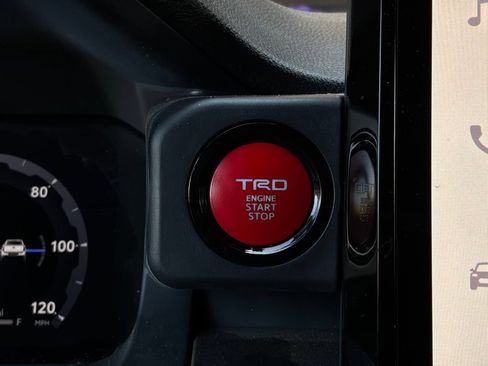 Used 2024 Toyota Tacoma TRD Sport w/ TRD Sport Premium Package RWD image 39