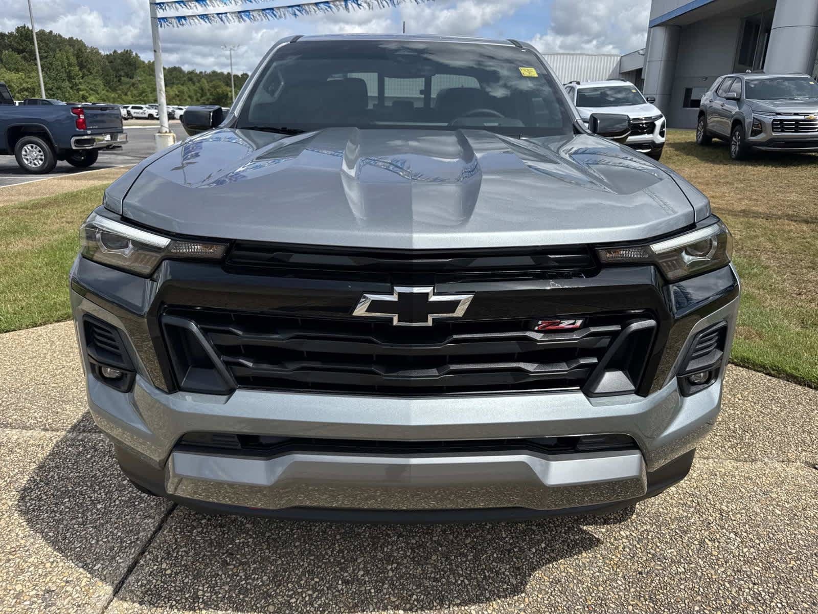New 2026 Chevrolet Colorado Z71 w/ Z71 Convenience Package 2 AWD/4WD image 2