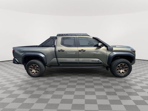 Used 2024 Toyota Tacoma 4x4 Double Cab Hybrid image 7
