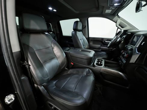 Used 2021 Chevrolet Silverado 2500 LTZ w/ LTZ Plus Package AWD/4WD image 23