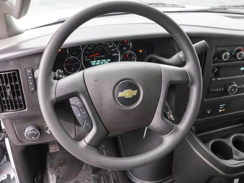New 2025 Chevrolet Express 3500 Work Van w/ Power Convenience Package image 49