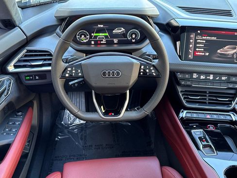 New 2026 Audi S e-tron GT Prestige image 13