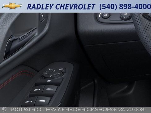 New 2026 Chevrolet Trax RS w/ Sunroof Package image 22