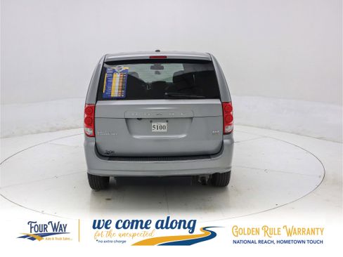 Used 2019 Dodge Grand Caravan GT image 6