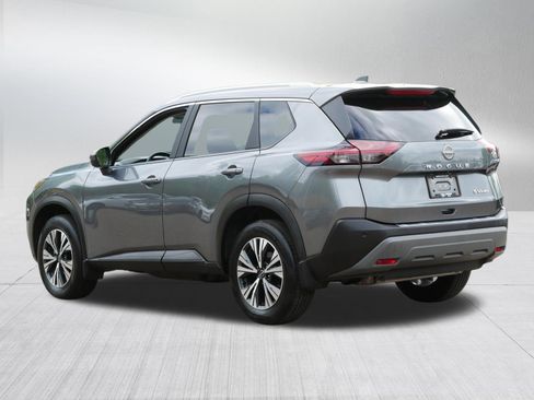 Certified 2023 Nissan Rogue SV w/ SV Premium B Package AWD/4WD image 5
