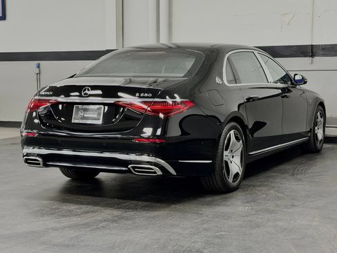 Used 2024 Mercedes-Benz Maybach S 680 4MATIC image 12