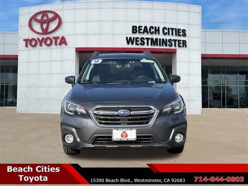 Used 2018 Subaru Outback 2.5i Limited image 4