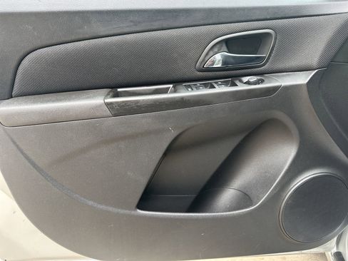Used 2013 Chevrolet Cruze LT FWD image 11