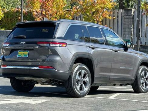 Certified 2023 Jeep Grand Cherokee 4WD 4xe image 4