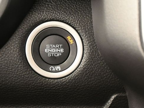 Used 2025 RAM 1500 Big Horn image 31