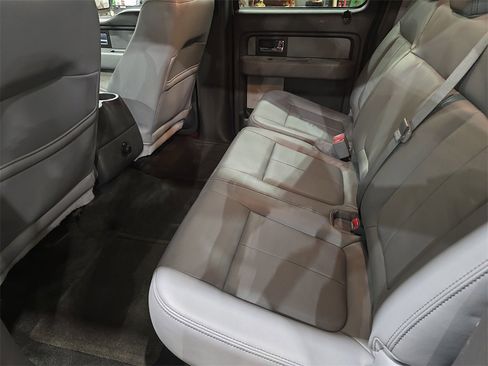 Used 2014 Ford F150 XLT w/ Equipment Group 302A Luxury image 15