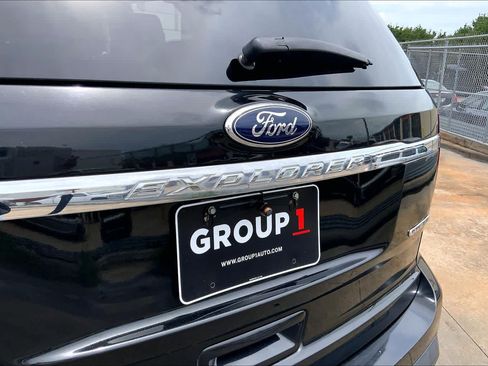 Used 2014 Ford Explorer FWD image 29
