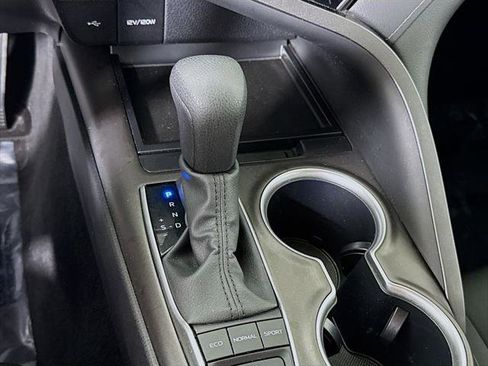 Certified 2024 Toyota Camry LE AWD/4WD image 10
