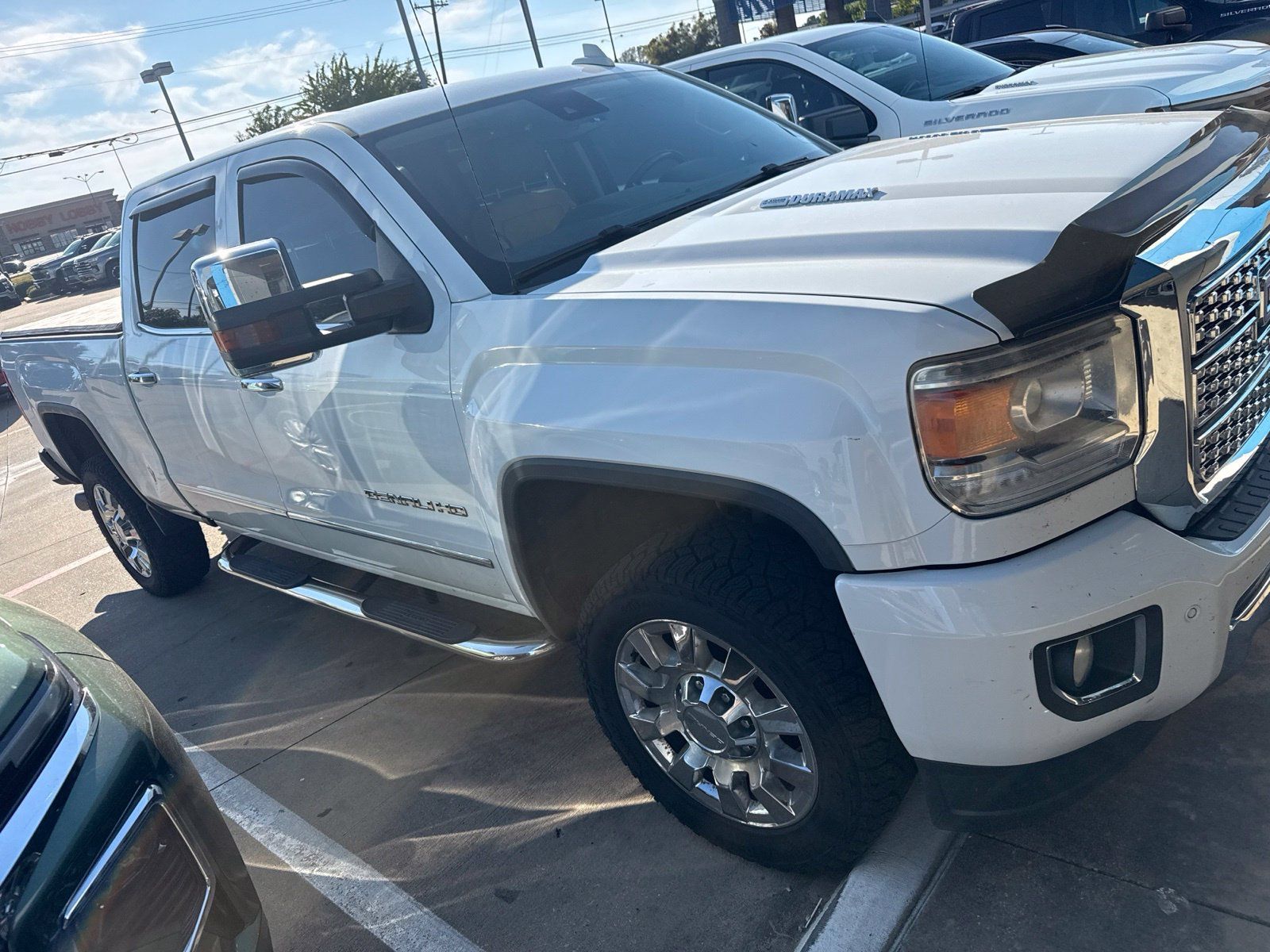 Used 2016 GMC Sierra 2500 Denali w/ Duramax Plus Package AWD/4WD image 2