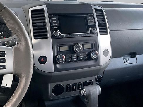 Used 2018 Nissan Frontier SV w/ Value Truck Package RWD image 7