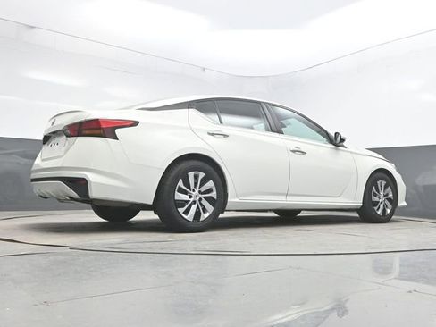 Used 2021 Nissan Altima 2.5 S FWD image 39